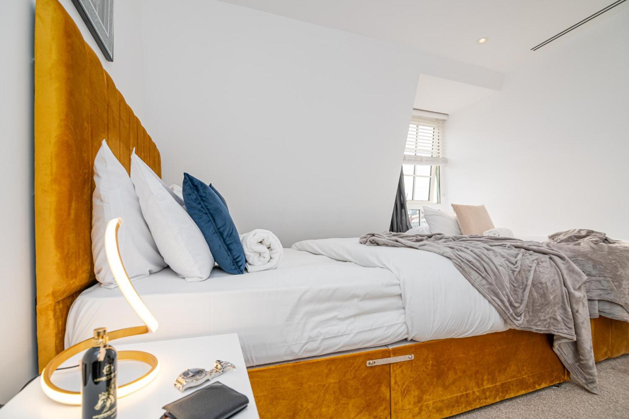 Stunning 1-Bedroom Penthouse In Marble Arch 72 London Exterior foto