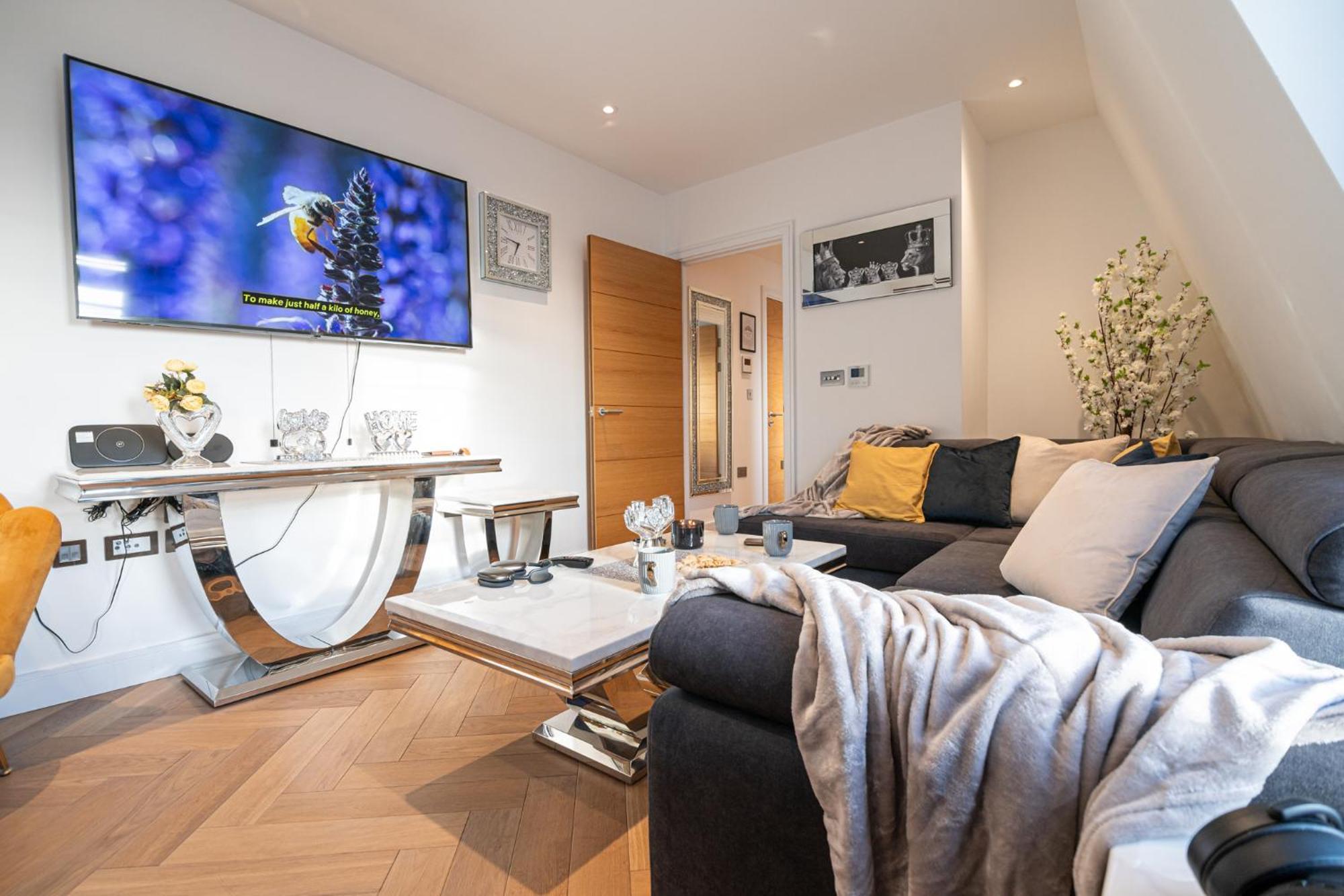 Stunning 1-Bedroom Penthouse In Marble Arch 72 London Exterior foto